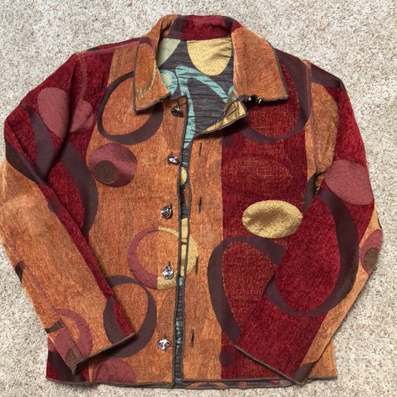 5-Button Reversible Classic Jacket - Picture 1 of 5